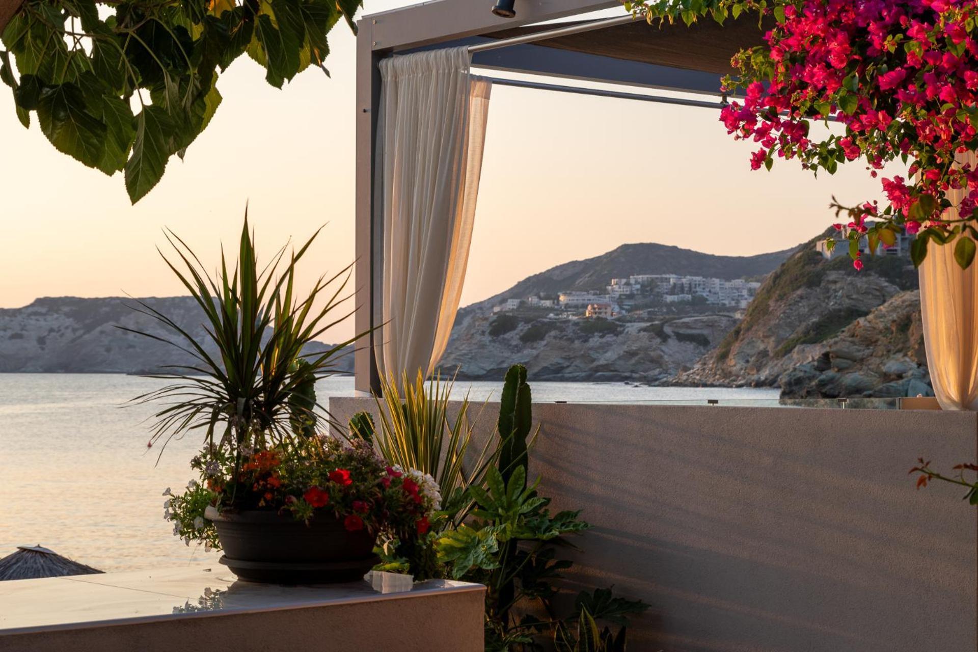 Buganvilla-sea Front Αγία Πελαγία (Κρήτη)